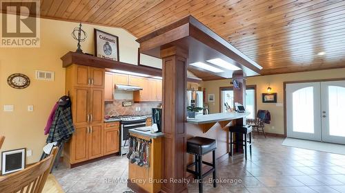 236 Bruce Street, South Bruce Peninsula, ON - Indoor