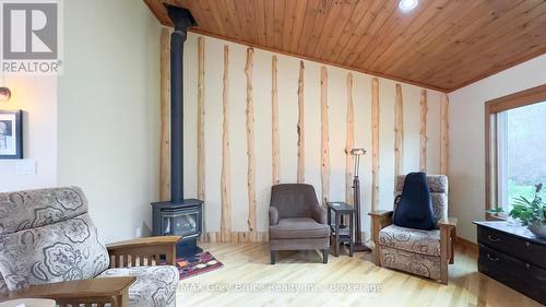 236 Bruce Street, South Bruce Peninsula, ON - Indoor Photo Showing Other Room