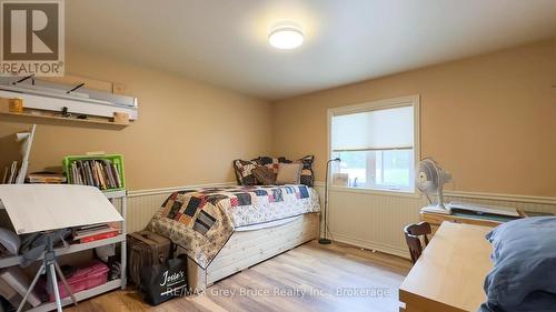 236 Bruce Street, South Bruce Peninsula, ON - Indoor Photo Showing Bedroom