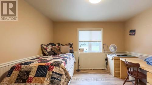 236 Bruce Street, South Bruce Peninsula, ON - Indoor Photo Showing Bedroom