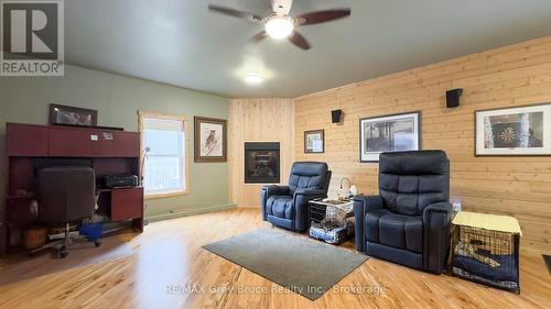236 Bruce Street, South Bruce Peninsula, ON - Indoor