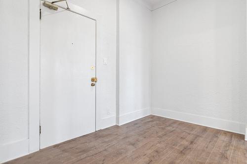 Interior - 1-5235 Ch. De La Côte-St-Luc, Montréal (Côte-Des-Neiges/Notre-Dame-De-Grâce), QC - Indoor Photo Showing Other Room