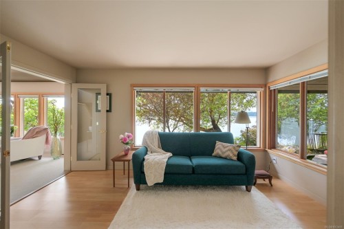 114 Arbutus Rd, Salt Spring, BC 