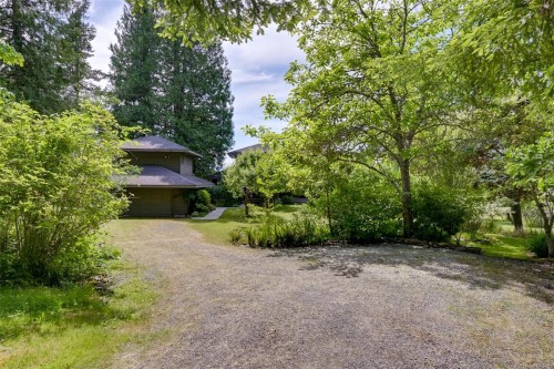 114 Arbutus Rd, Salt Spring, BC 