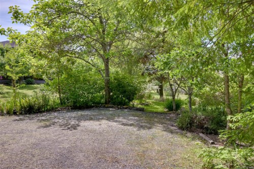 114 Arbutus Rd, Salt Spring, BC 