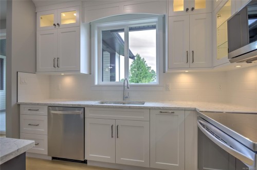 2036 Oakhill Pl, Duncan, BC 