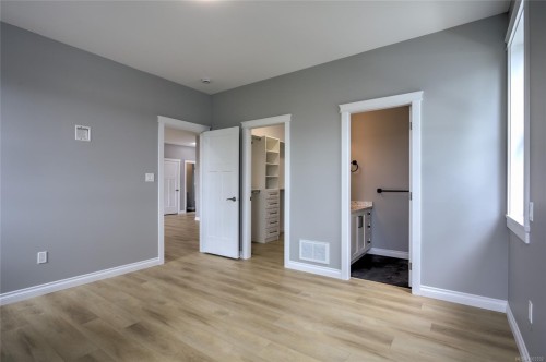 2036 Oakhill Pl, Duncan, BC 