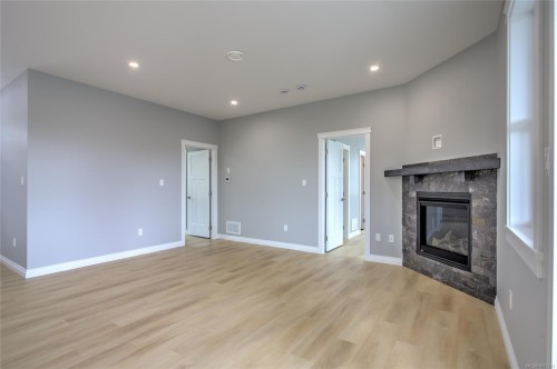 2036 Oakhill Pl, Duncan, BC 