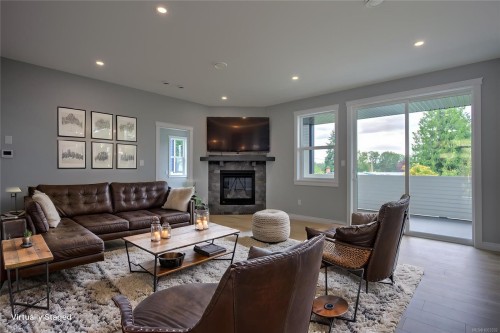 2036 Oakhill Pl, Duncan, BC 