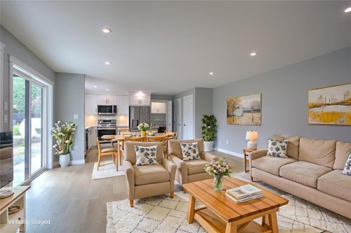 2036 Oakhill Pl, Duncan, BC 