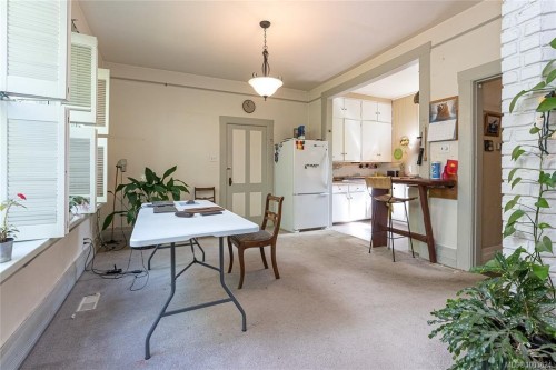 1794 Midgard Ave, Saanich, BC 