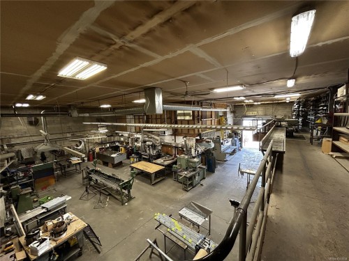 487 Burnside Rd East, Victoria, BC 