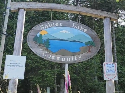 1075 Spider Lake Rd, Qualicum Beach, BC 