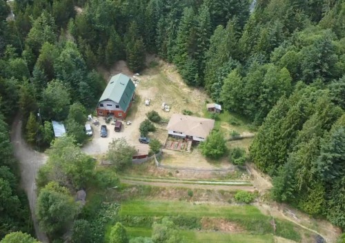 1075 Spider Lake Rd, Qualicum Beach, BC 