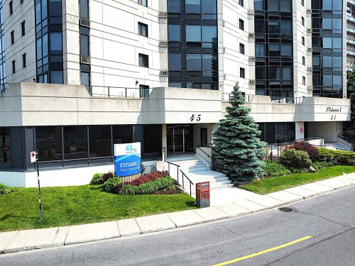 Entry - 104-45 Place Charles-Le Moyne, Longueuil (Le Vieux-Longueuil), QC - Outdoor With Facade