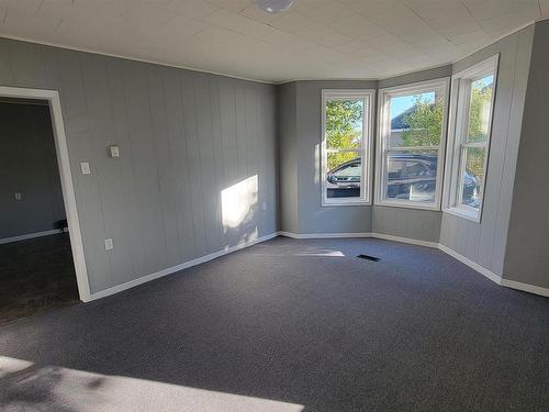 29-31 Main Street, Yarmouth, NS 