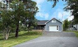 44 Bond Road  Whitbourne, NL A0B 3K0