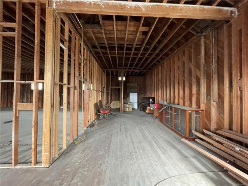 5036 Argyle St, Port Alberni, BC - Indoor Photo Showing Other Room