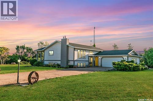 Scholer Acreage, Luseland, SK - Outdoor