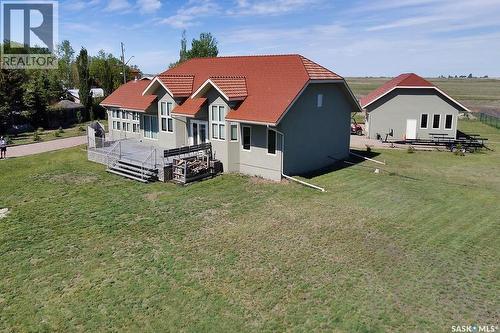 400 Lakeshore Drive, Wee Too Beach, SK - Outdoor