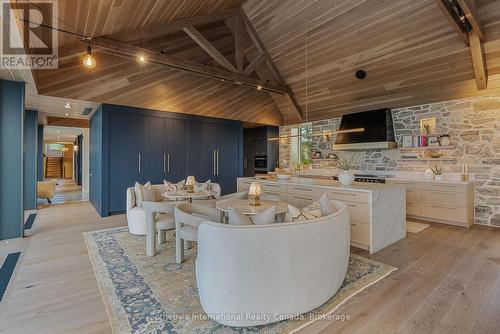 516450 7Th Line, Blue Mountains, ON - 