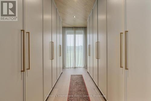 516450 7Th Line, Blue Mountains, ON - Indoor Photo Showing Other Room