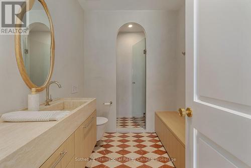 516450 7Th Line, Blue Mountains, ON - Indoor Photo Showing Bathroom