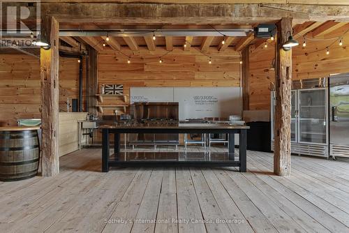 516450 7Th Line, Blue Mountains, ON -  Photo Showing Other Room