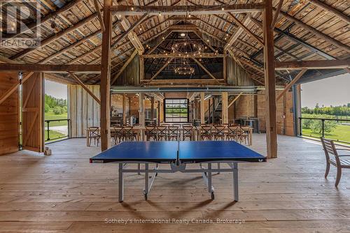 516450 7Th Line, Blue Mountains, ON - Indoor Photo Showing Other Room