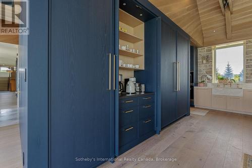 516450 7Th Line, Blue Mountains, ON - Outdoor With Exterior