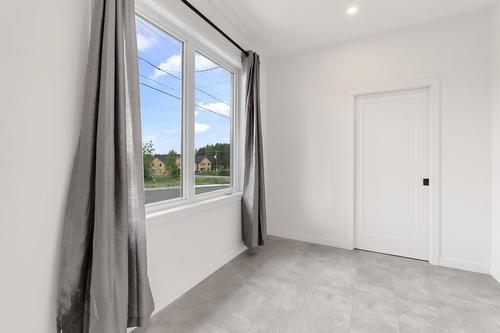 Chambre à coucher - 553 Av. Des Érables, Coaticook, QC - Indoor Photo Showing Other Room