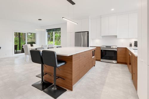 Cuisine - 553 Av. Des Érables, Coaticook, QC - Indoor Photo Showing Kitchen With Upgraded Kitchen