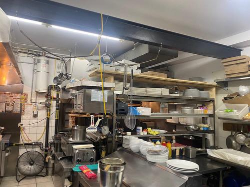 Commerce - 4370 Rue Notre-Dame O., Montréal (Le Sud-Ouest), QC 