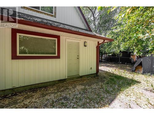 1404 Inkar Road, Kelowna, BC - Outdoor