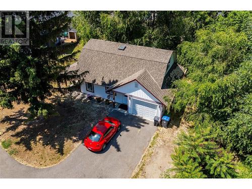 1404 Inkar Road, Kelowna, BC - Outdoor