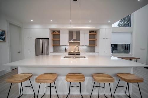 6392 Tie Lake Road, Jaffray, BC - Indoor Photo Showing Kitchen With Upgraded Kitchen