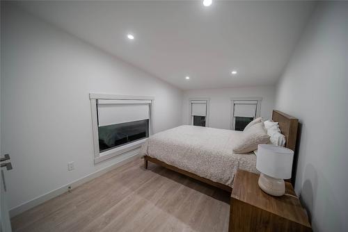 6392 Tie Lake Road, Jaffray, BC - Indoor Photo Showing Bedroom