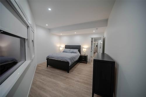 6392 Tie Lake Road, Jaffray, BC - Indoor Photo Showing Bedroom