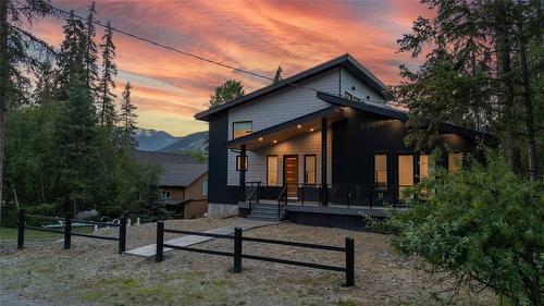6392 Tie Lake Road, Jaffray, BC - Outdoor With Deck Patio Veranda