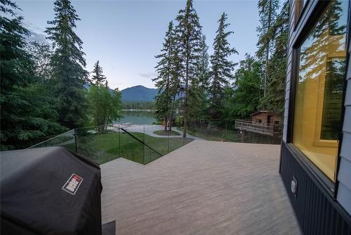 6392 Tie Lake Road, Jaffray, BC - Outdoor