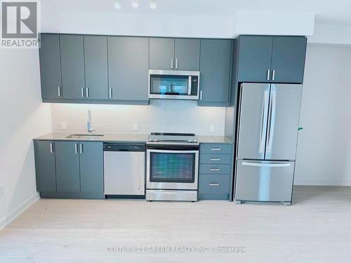 3006 - 8 Nahani Way, Mississauga, ON - Indoor Photo Showing Kitchen With Upgraded Kitchen
