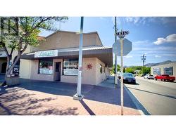 8323 Main Street  Osoyoos, BC V0H 1V3