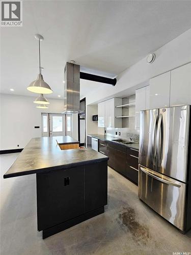 347 Maple Avenue, Yorkton, SK - Indoor Photo Showing Kitchen