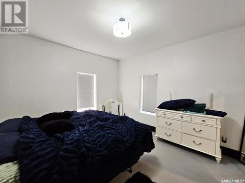 347 Maple Avenue, Yorkton, SK - Indoor Photo Showing Bedroom