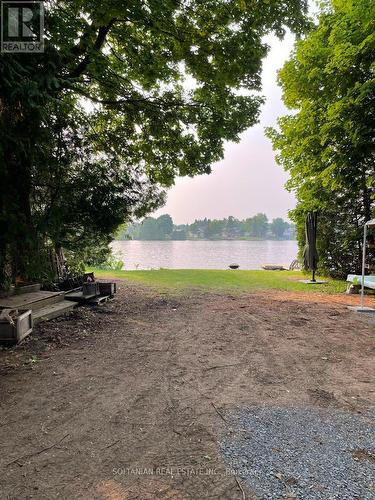 29 Paradise Road, Kawartha Lakes, ON - Outdoor With Body Of Water