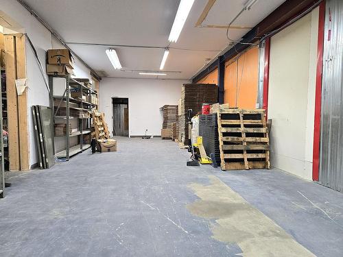 Warehouse - 3591Z  - 3595Z Boul. De La Grande-Allée, Boisbriand, QC - Indoor