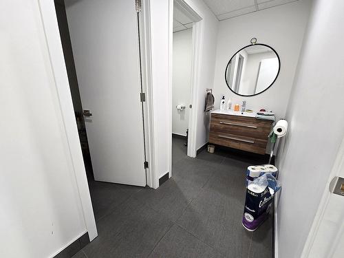 Powder room - 3591Z  - 3595Z Boul. De La Grande-Allée, Boisbriand, QC - Indoor