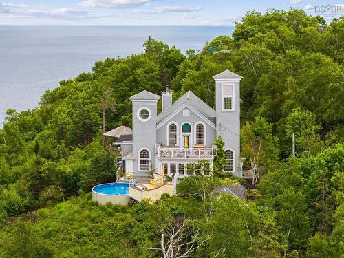 4 York Redoubt Crescent, Fergusons Cove, NS 