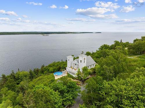 4 York Redoubt Crescent, Fergusons Cove, NS 
