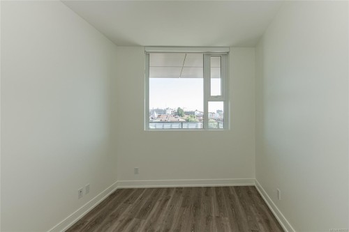 900-1628 Store St, Victoria, BC - Indoor Photo Showing Other Room